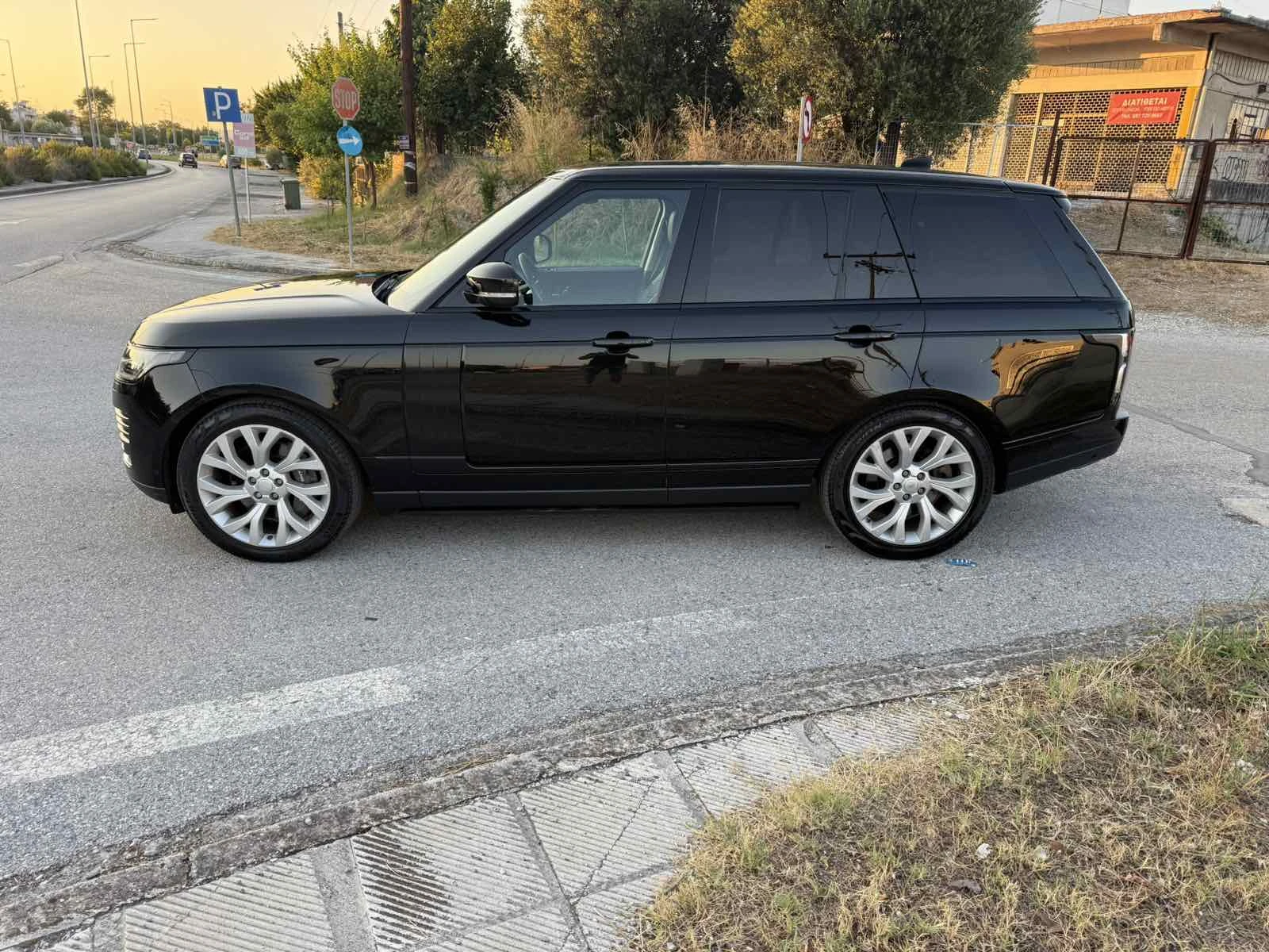 Land Rover Range Rover Sport SWB VOGUE 3.00, снимка 3 - Автомобили и джипове - 55609399