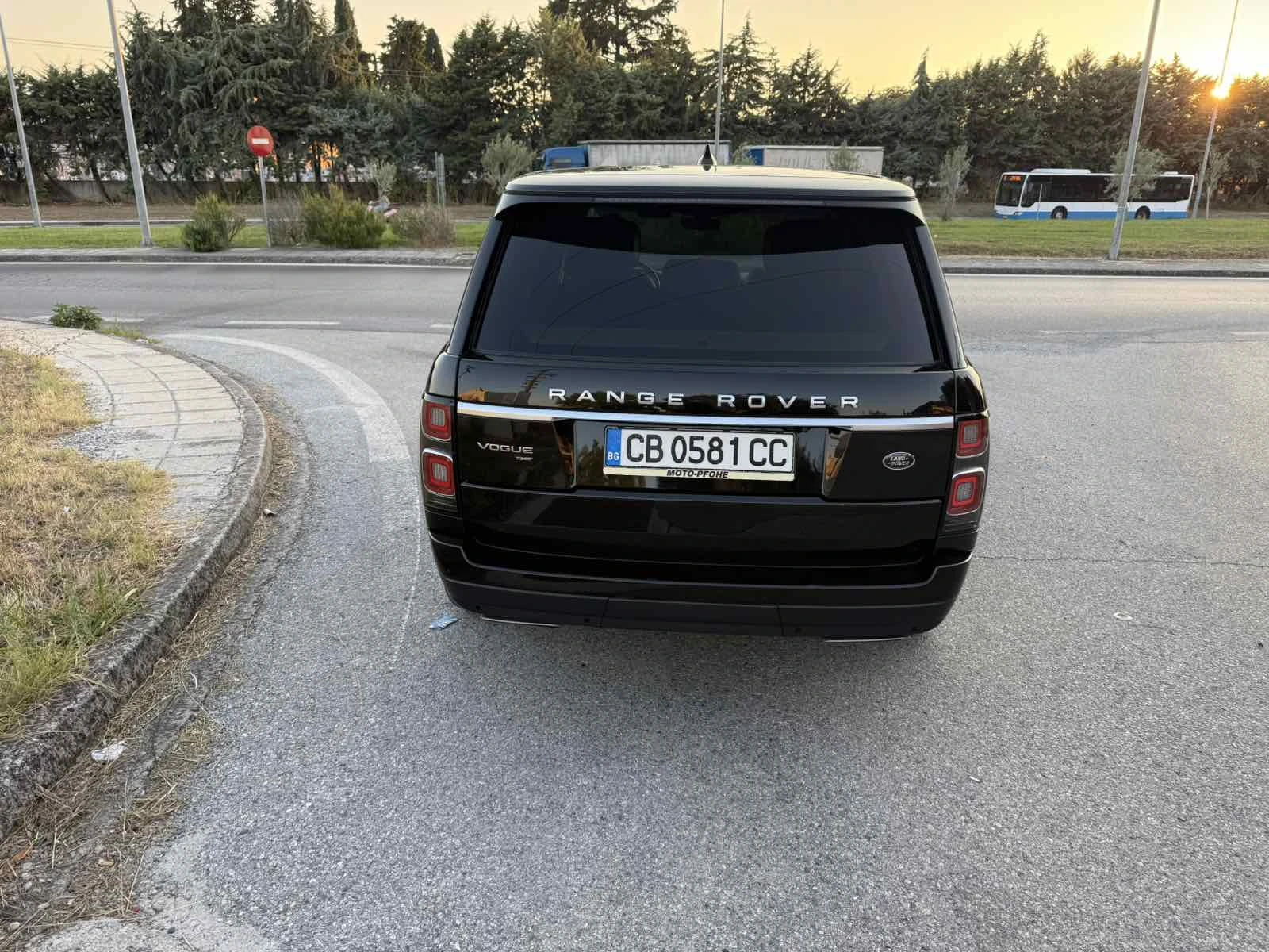Land Rover Range Rover Sport SWB VOGUE 3.00, снимка 5 - Автомобили и джипове - 55609399