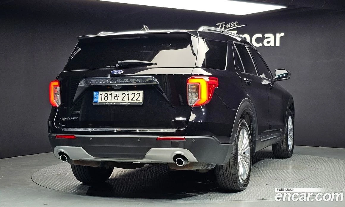 Ford Explorer 2.3 LimIted 4WD, снимка 2 - Автомобили и джипове - 55907638