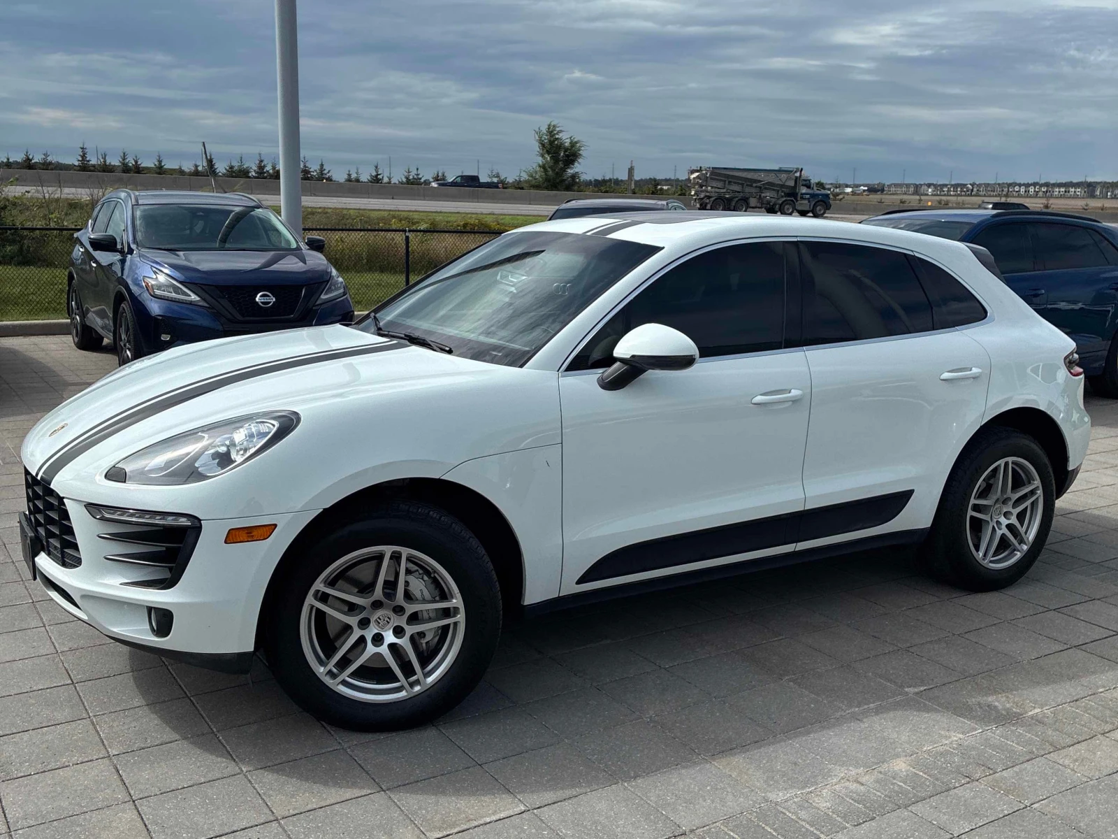 Porsche Macan * S * CARFAX/КЛИП/ФИНАНСИРАНЕ, снимка 2 - Автомобили и джипове - 56122264
