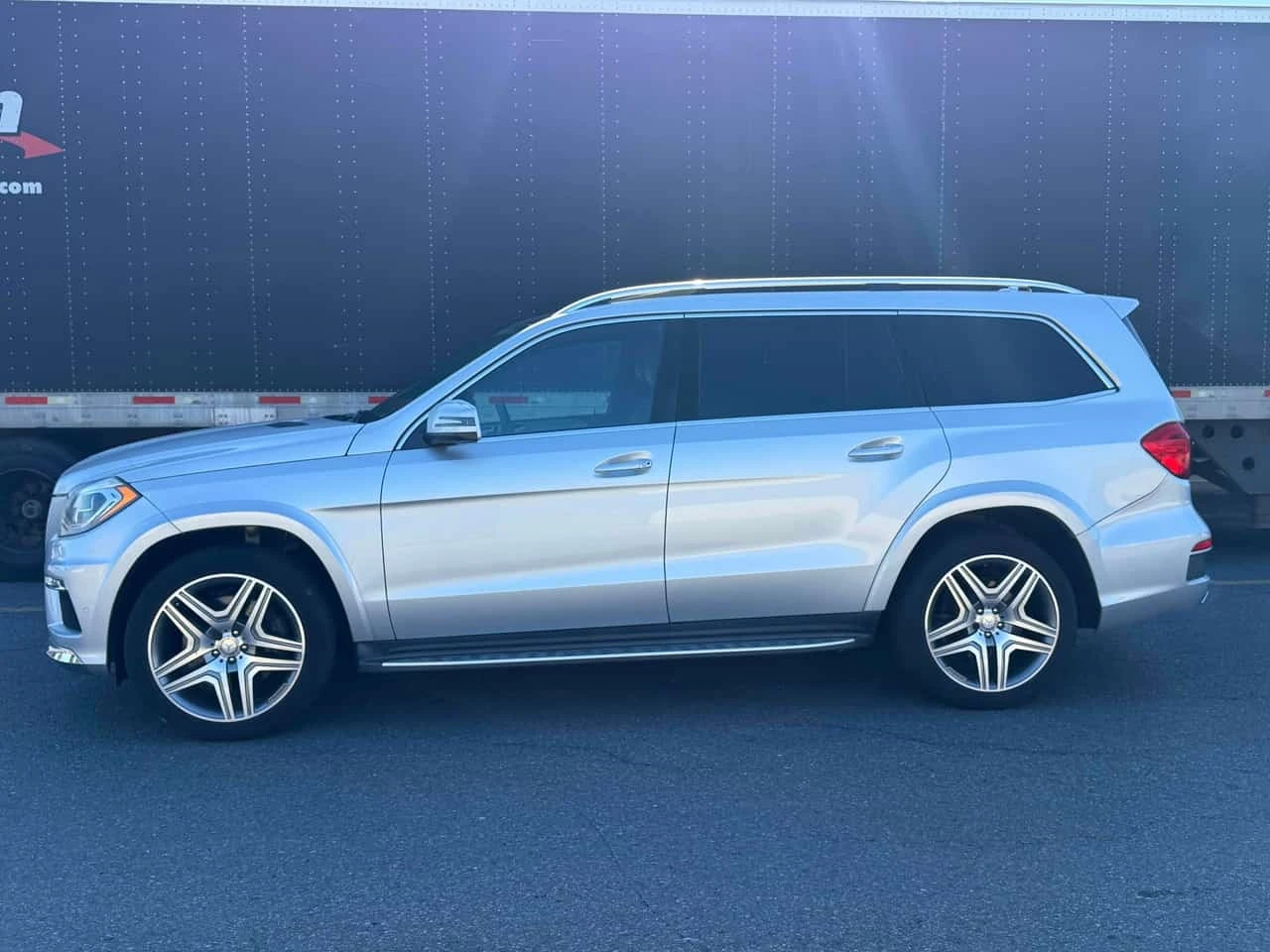 Mercedes-Benz GL 550 * 4MATIC  * АВТОКРЕДИТ БЕЗ ПЪРВОНАЧАЛНА ВНОСКА* , снимка 8 - Автомобили и джипове - 56187287