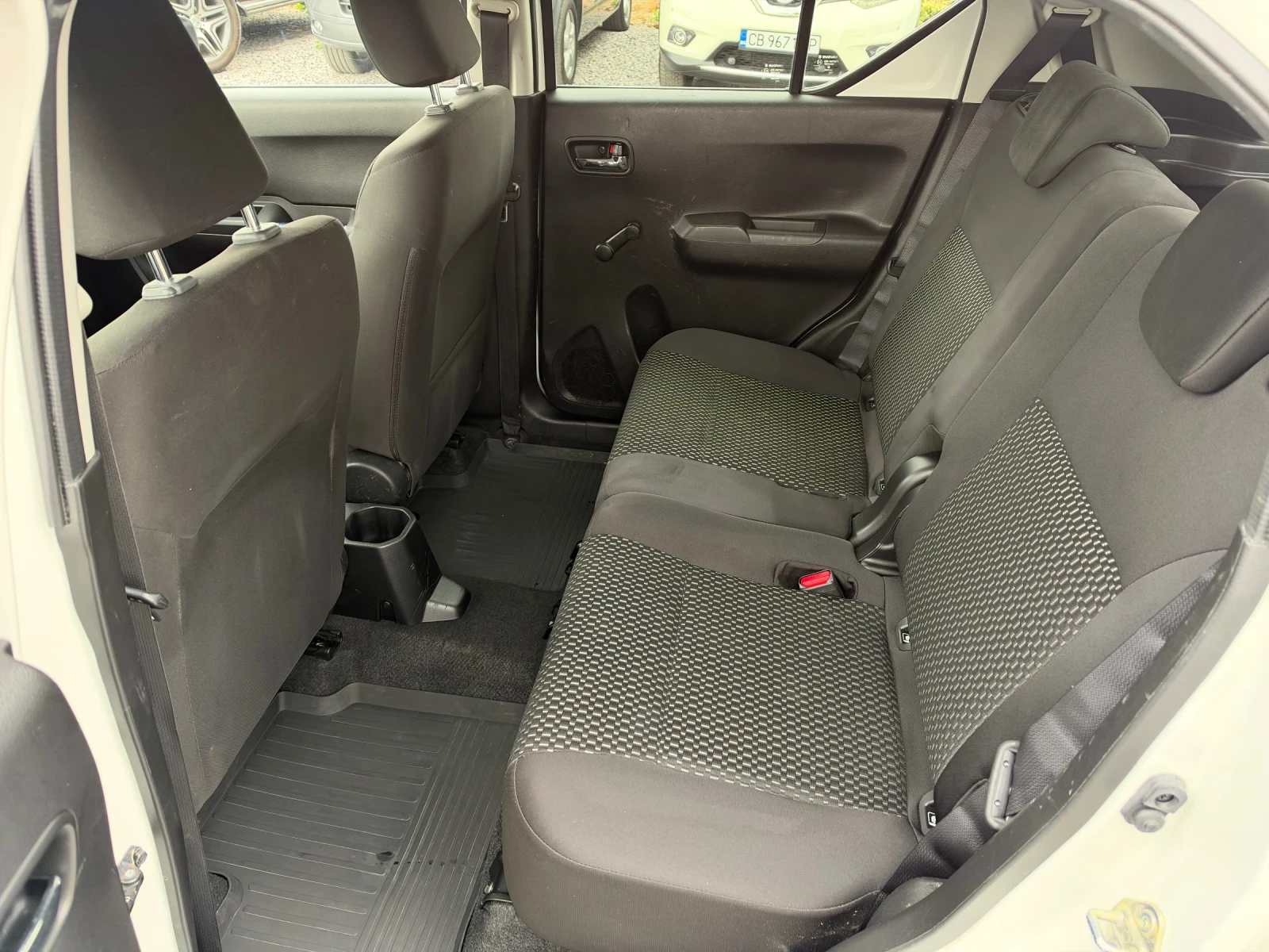Suzuki Ignis Facelift 2020/1.2i (83hp) HYBRID/4х4/72 000km./EU6, снимка 13 - Автомобили и джипове - 56235757
