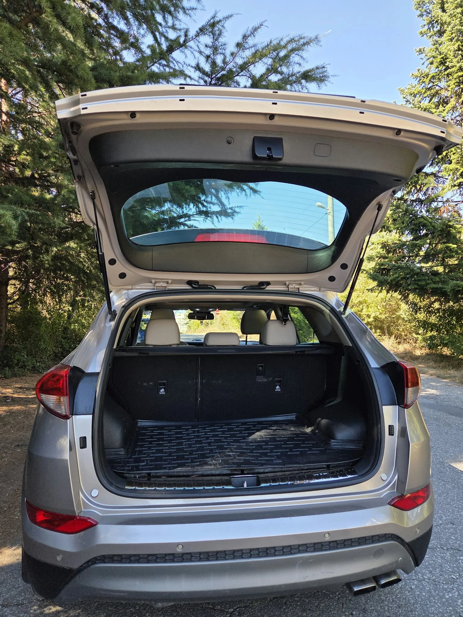 Hyundai Tucson 1.6 T-GDI, снимка 14 - Автомобили и джипове - 56360763
