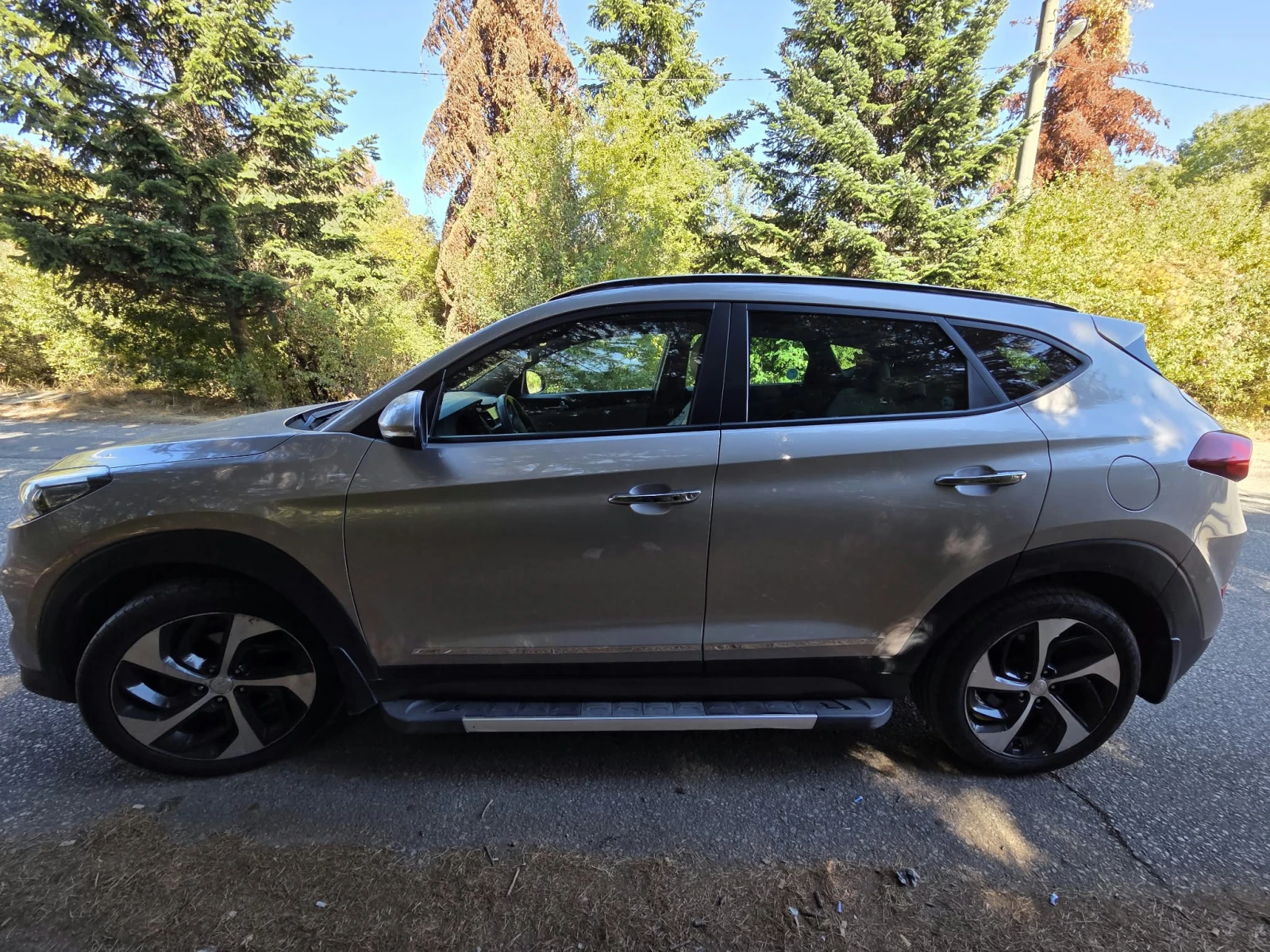 Hyundai Tucson 1.6 T-GDI, снимка 2 - Автомобили и джипове - 56360763