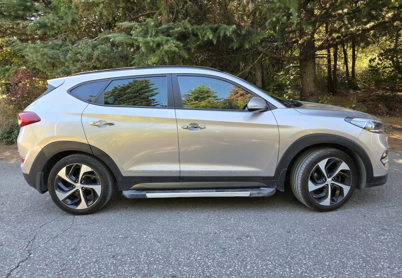 Hyundai Tucson 1.6 T-GDI, снимка 11 - Автомобили и джипове - 56360763