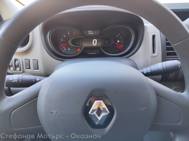 Renault Trafic L1H1 Komfort 1.6 Diesel (120hp) MT6, снимка 9 - Бусове и автобуси - 52118784