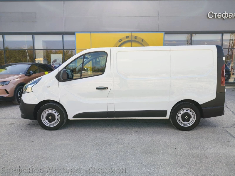 Renault Trafic L1H1 Komfort 1.6 Diesel (120hp) MT6, снимка 4 - Бусове и автобуси - 52118784