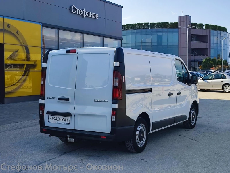 Renault Trafic L1H1 Komfort 1.6 Diesel (120hp) MT6, снимка 8 - Бусове и автобуси - 52118784