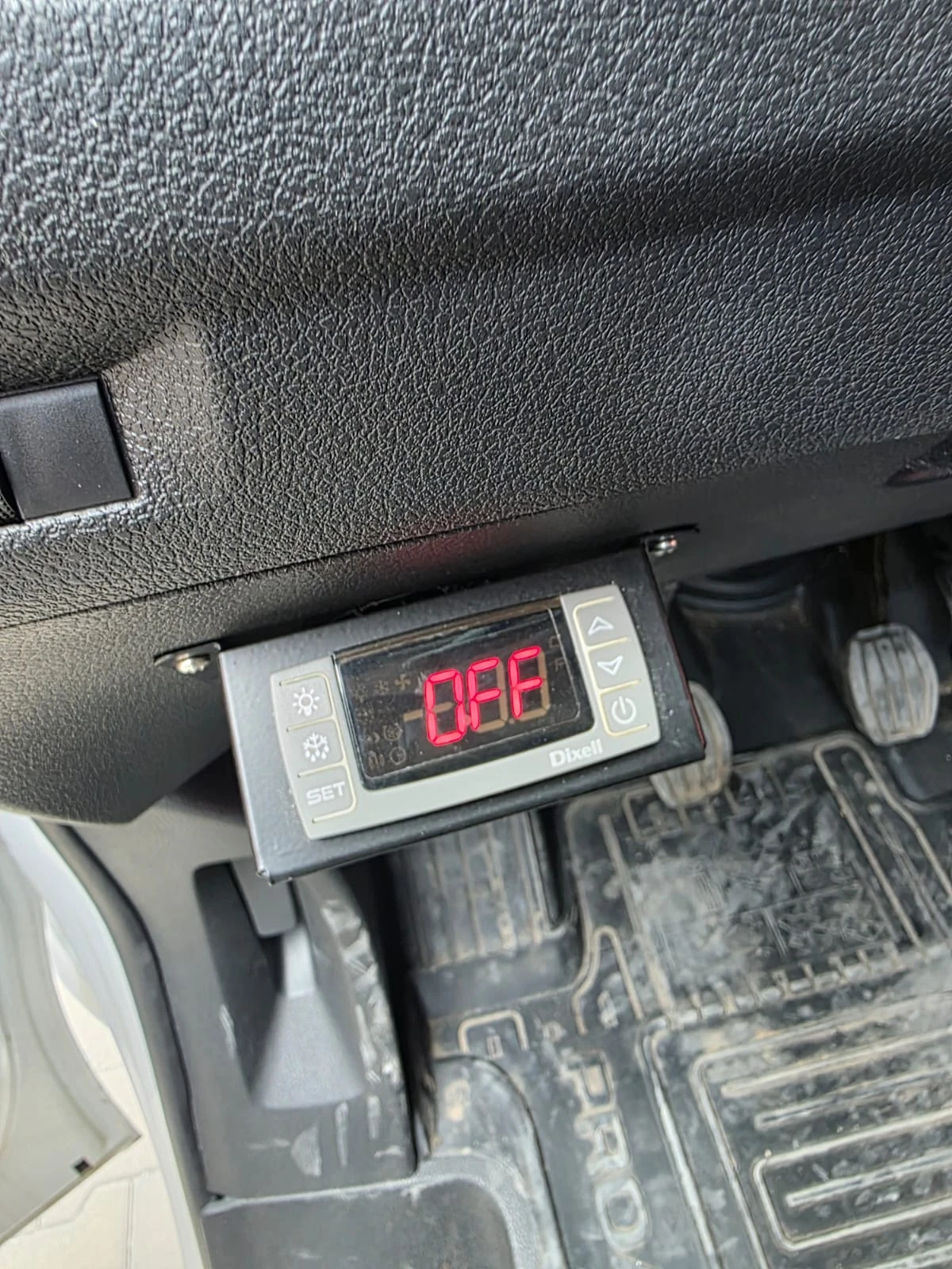 Toyota Proace 2024 / Хладилен, снимка 13 - Бусове и автобуси - 54930083