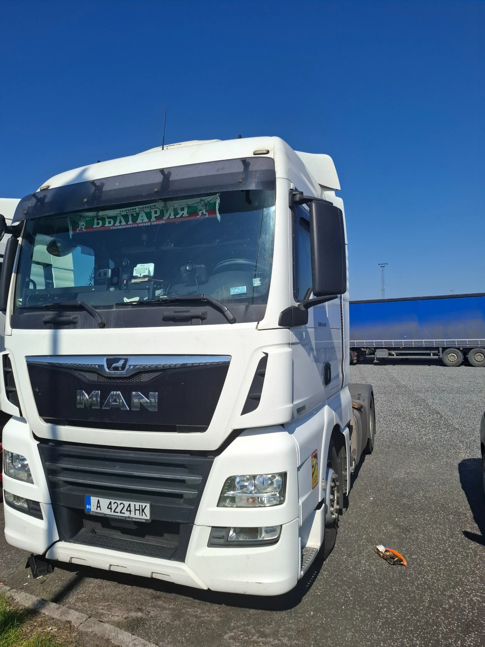 Man 18 | Mobile.bg   1