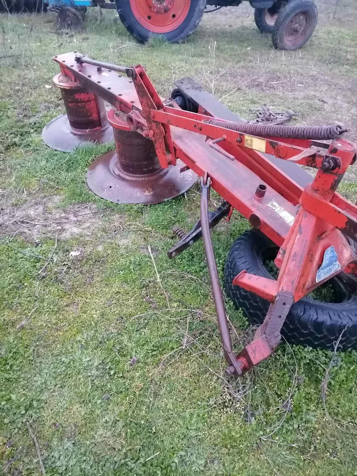 Сенокосачка Друга марка, снимка 3 - Селскостопанска техника - 54069326