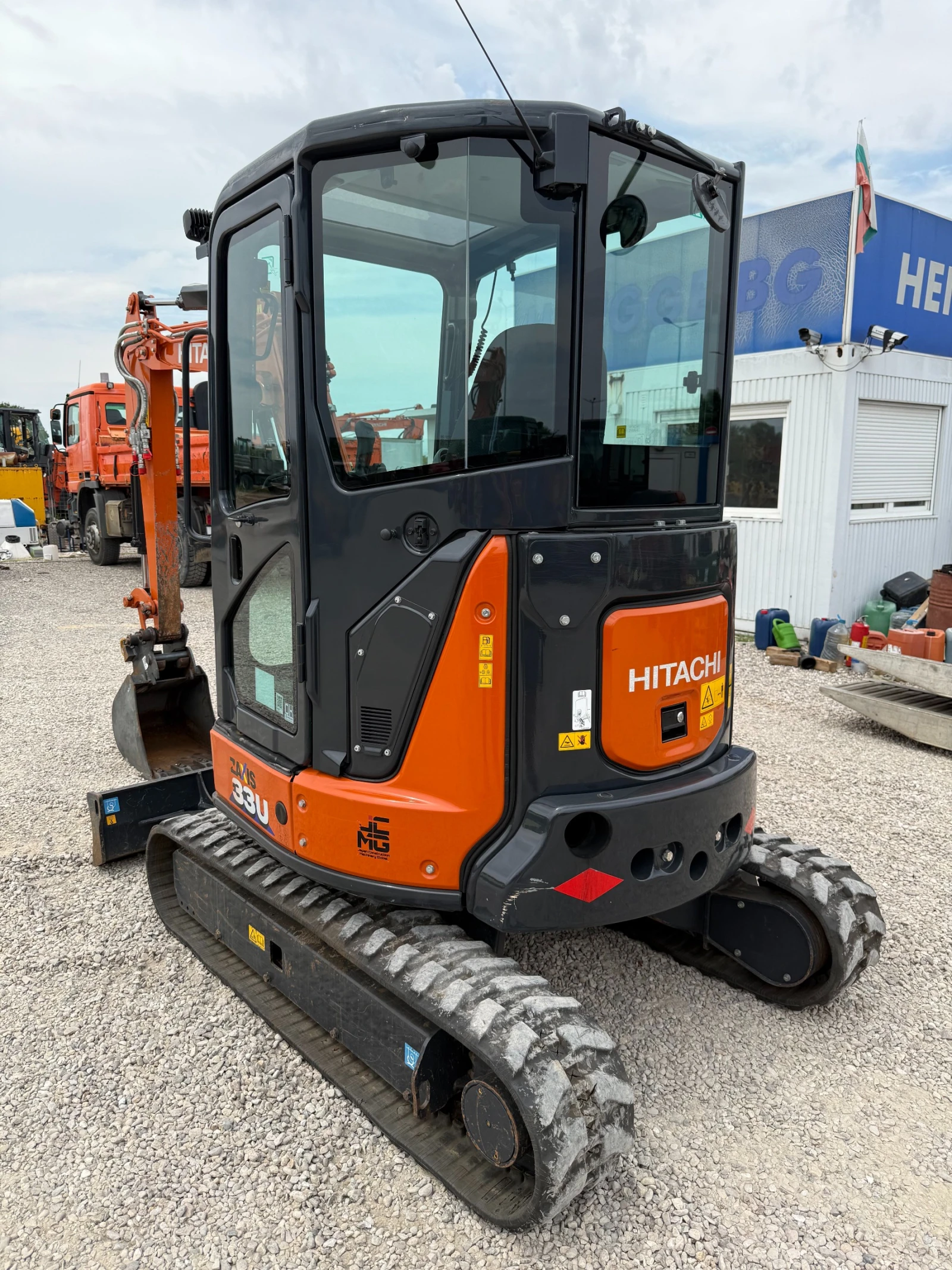 Багер Hitachi ZX 33 U-6 - изображение 6