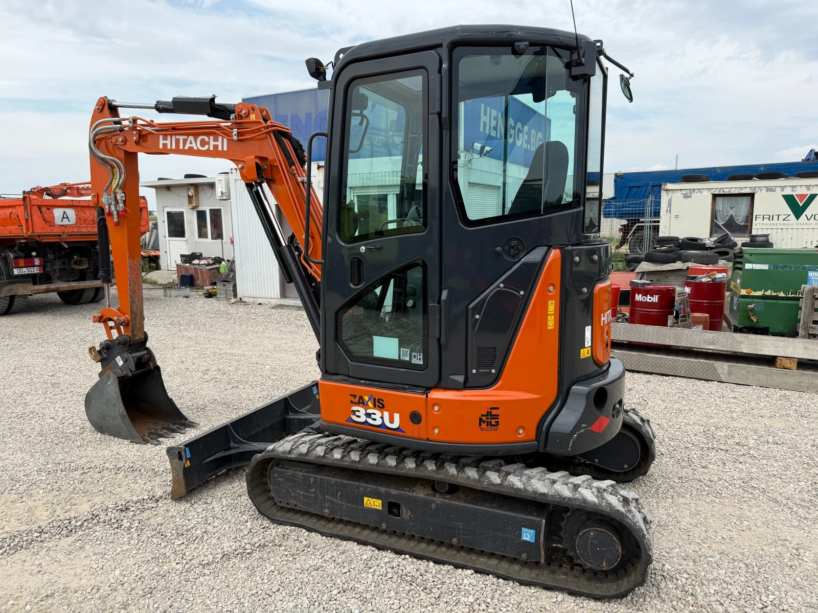 Багер Hitachi ZX 33 U-6 - изображение 5