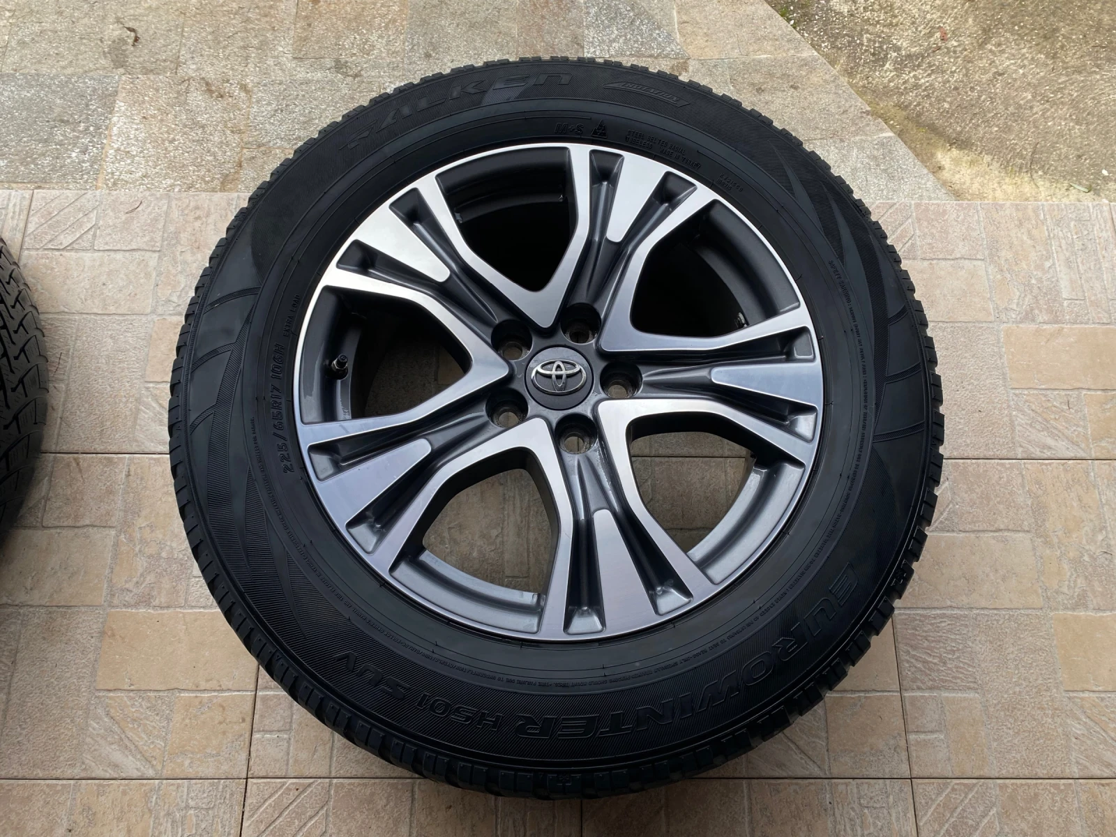 ���� � ������ 225/65R17 �� Toyota Rav4 | Mobile.bg � ����������� 5