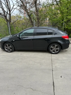 Chevrolet Cruze 1, 8 Gaz-benzin, снимка 2