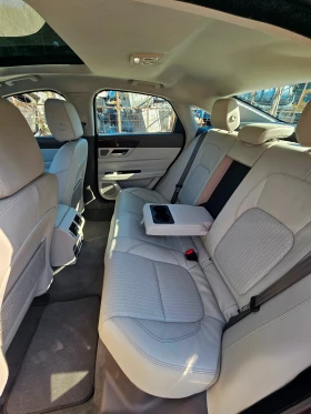 Jaguar Xf 35t Supercharge, снимка 11
