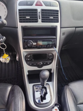 Peugeot 307 CC, снимка 1
