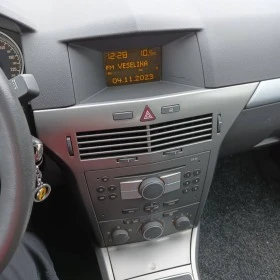 Opel Astra 1.7 CDTI, снимка 11