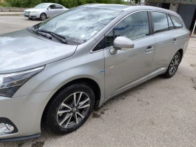 Обява за продажба на Toyota Avensis ~16 200 лв. - изображение 1