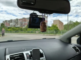 Toyota Avensis | Mobile.bg    13