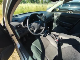 Обява за продажба на Toyota Avensis ~6 200 лв. - изображение 1
