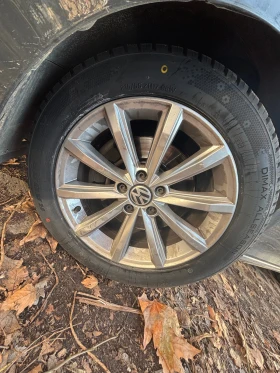 VW Passat - 13500 € / 26403.70 лв. - 79140418 14