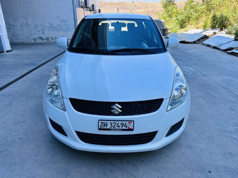 Suzuki Swift 1.2i Swiss, снимка 3 - Автомобили и джипове - 47433425