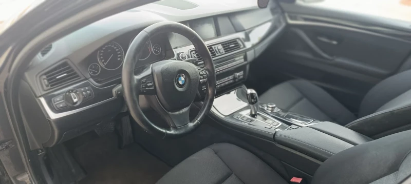 BMW 520 2012 г. 184 к.с. Бензин , снимка 8 - Автомобили и джипове - 42466785