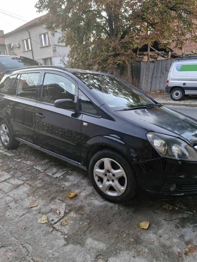 Opel Zafira, снимка 1 - Автомобили и джипове - 47394595