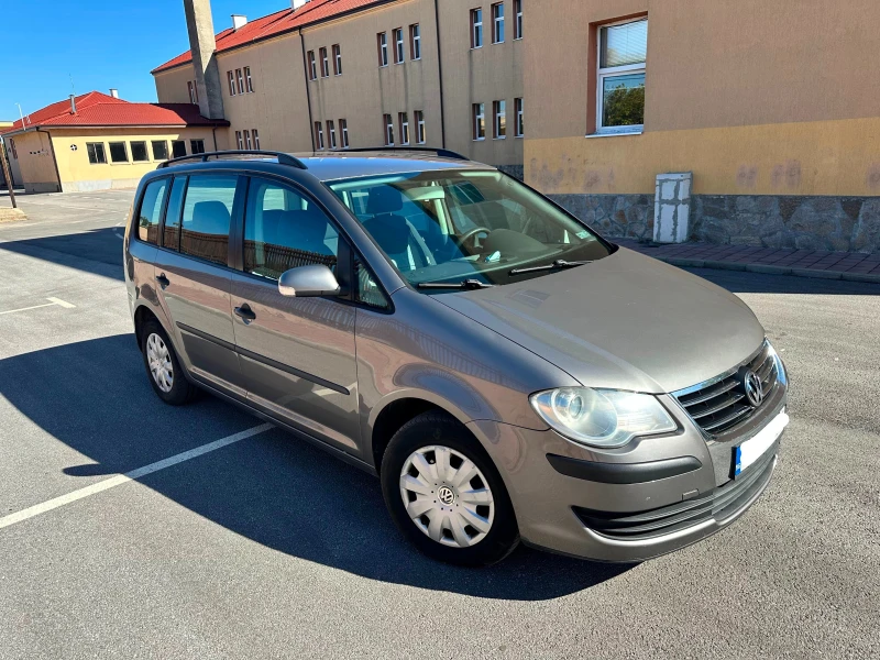 VW Touran, снимка 3 - Автомобили и джипове - 47450538