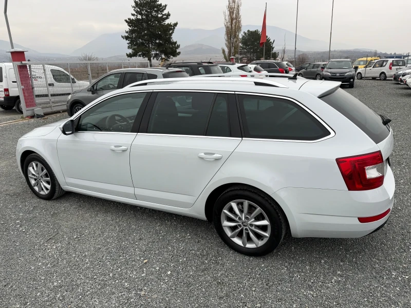 Skoda Octavia (KATO НОВА), снимка 9 - Автомобили и джипове - 48129879