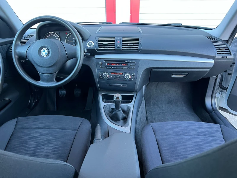 BMW 118 2.0D KLIMATRONIK 6-СКОРОСТИ ЛИЗИНГ!!!, снимка 14 - Автомобили и джипове - 48705548