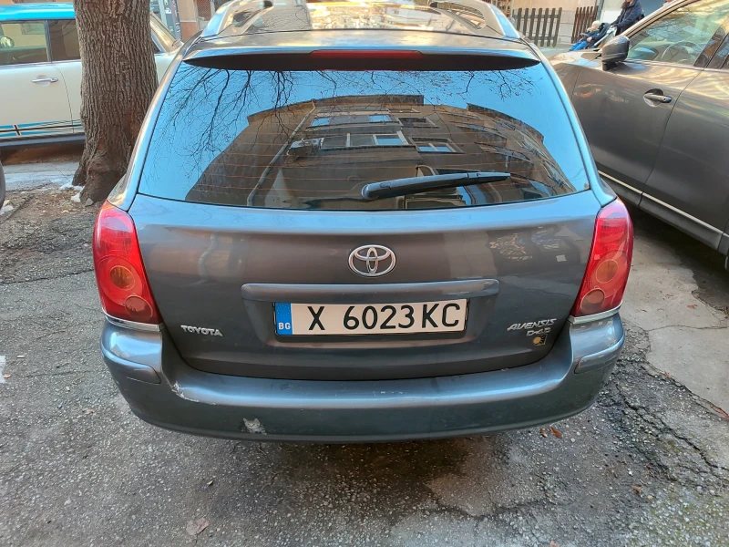 Toyota Avensis, снимка 7 - Автомобили и джипове - 48802447