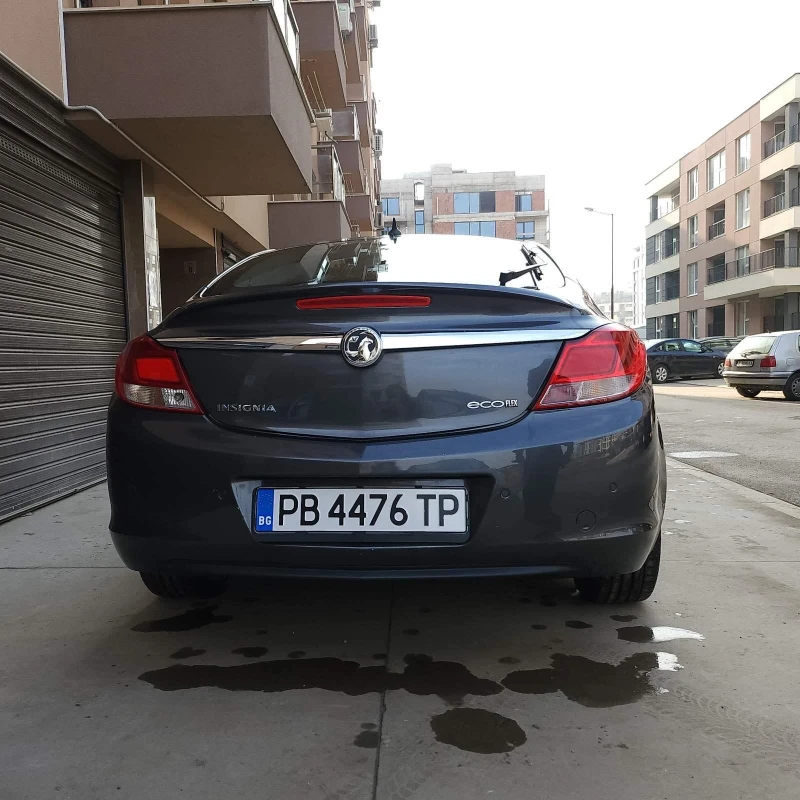 Opel Insignia, снимка 9 - Автомобили и джипове - 48896272