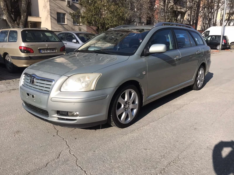 Toyota Avensis D4D Внос Холандия Реални км, снимка 5 - Автомобили и джипове - 49021479