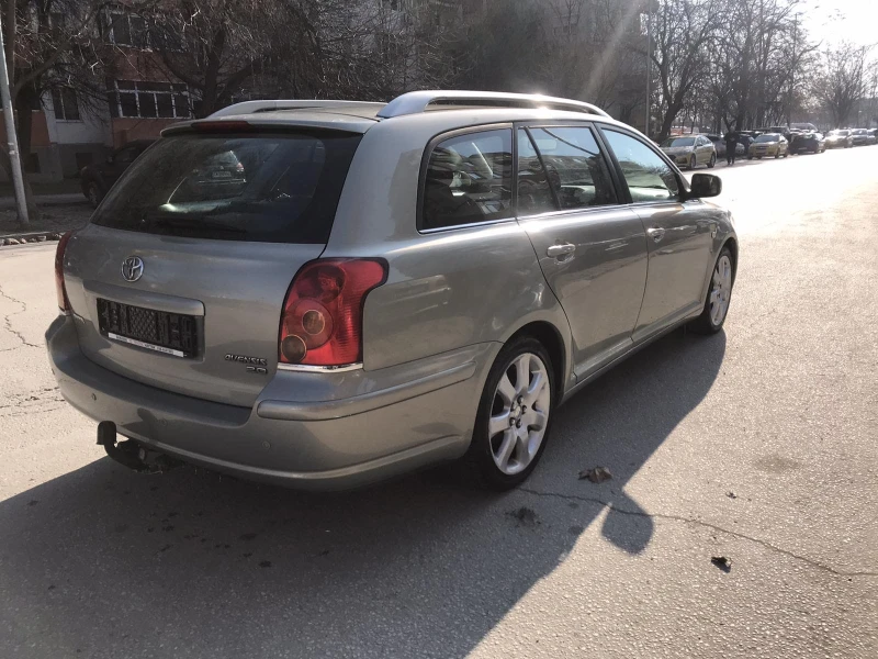 Toyota Avensis D4D Внос Холандия Реални км, снимка 9 - Автомобили и джипове - 49021479