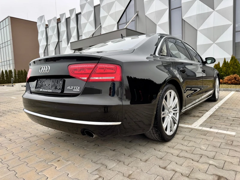 Audi A8 4.2TDI-LONG-BOSE-KEYLESS-GO-ПОДГРЕВИ-BLIND-SPOT, снимка 5 - Автомобили и джипове - 49347659