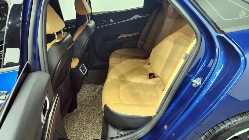 Kia K5 1.6T NOBLESSE, снимка 11 - Автомобили и джипове - 51903062