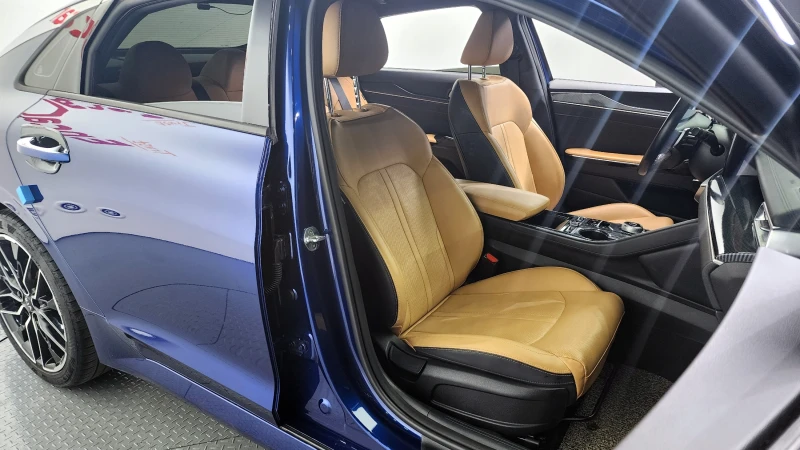 Kia K5 1.6T NOBLESSE, снимка 12 - Автомобили и джипове - 51903062