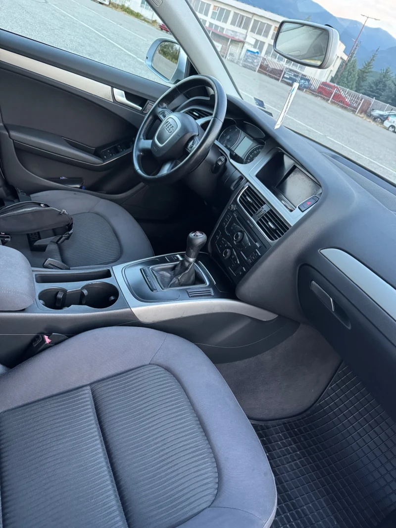 Audi A4, снимка 6 - Автомобили и джипове - 52586625