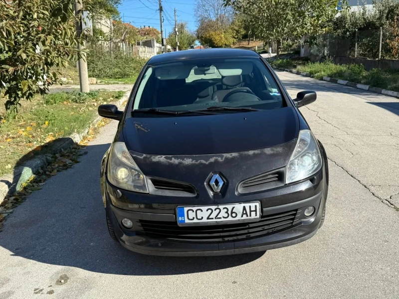 Renault Clio 1.6 Бензин/Газ, снимка 2 - Автомобили и джипове - 52391969