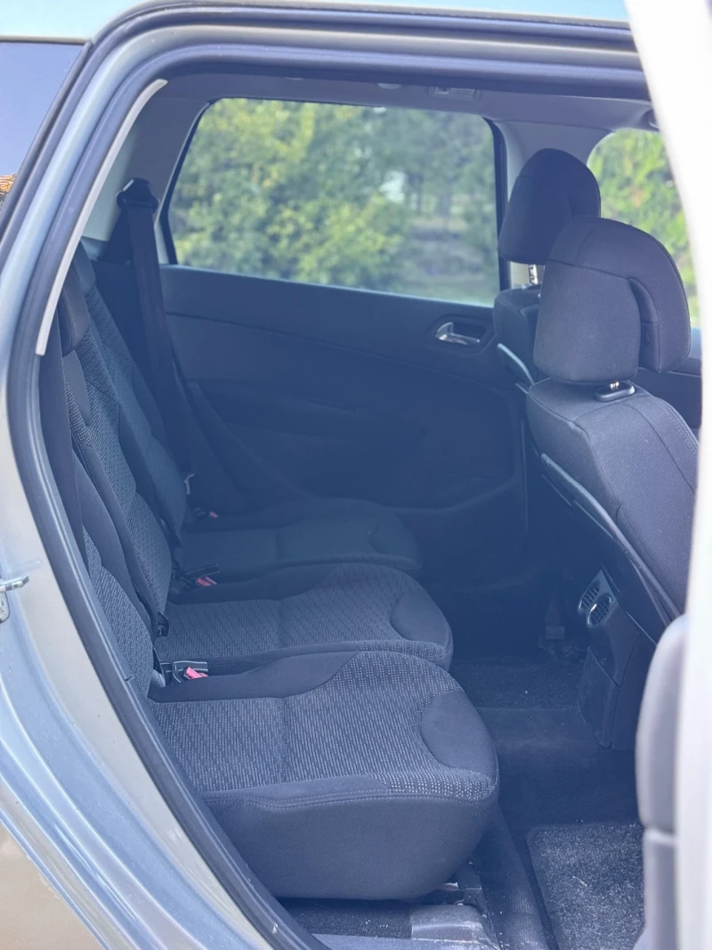 Peugeot 308 SW, снимка 8 - Автомобили и джипове - 52485727