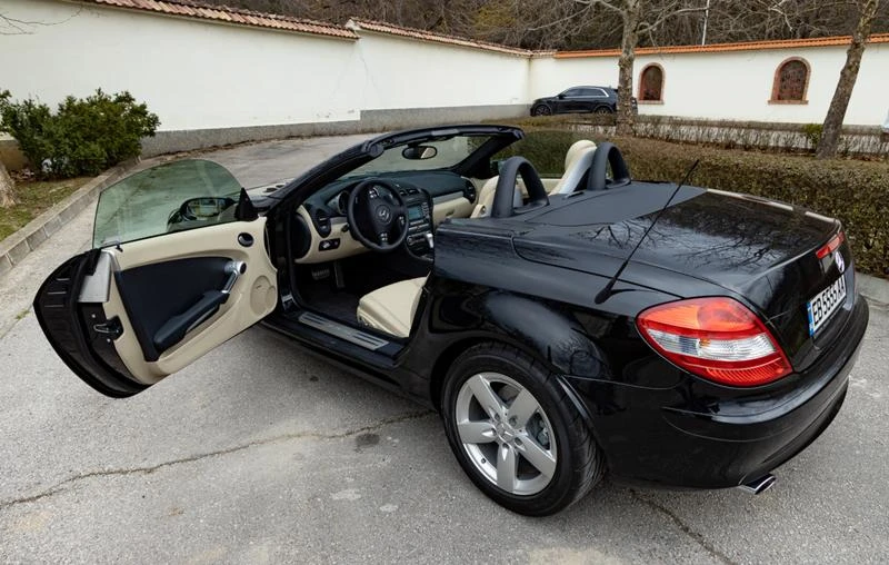 Mercedes-Benz SLK Класа, снимка 14 - Автомобили и джипове - 42793599