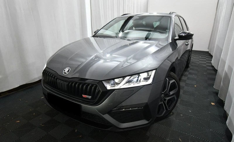 Skoda Octavia 2.0TDI* RS* 4X4* KEYLESS* DISTR* LED* CARPLAY*  - 41500 € / 81166.94 лв. - 17515155 1
