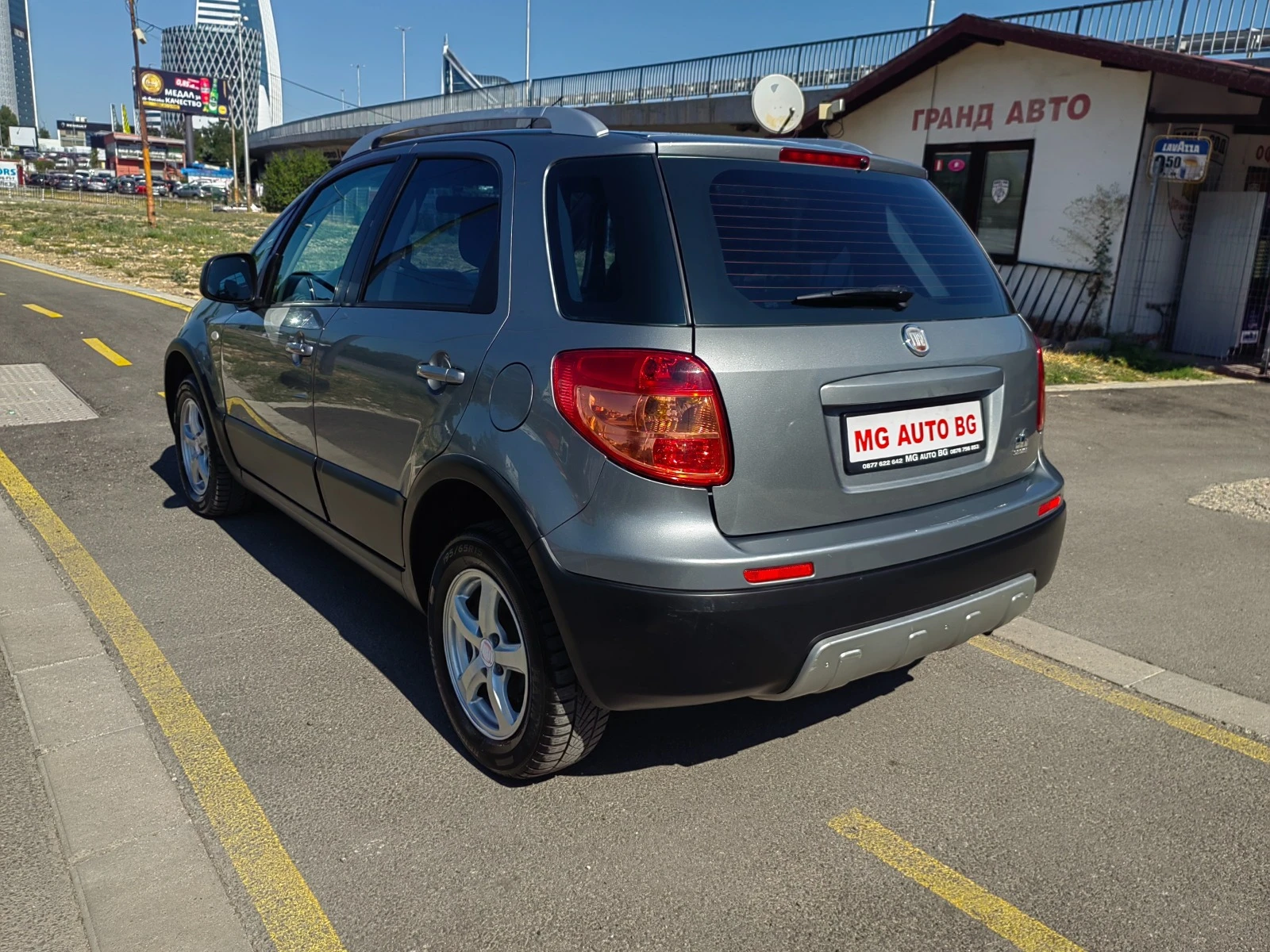 Fiat Sedici 1.9JTD. 4х4 - изображение 7