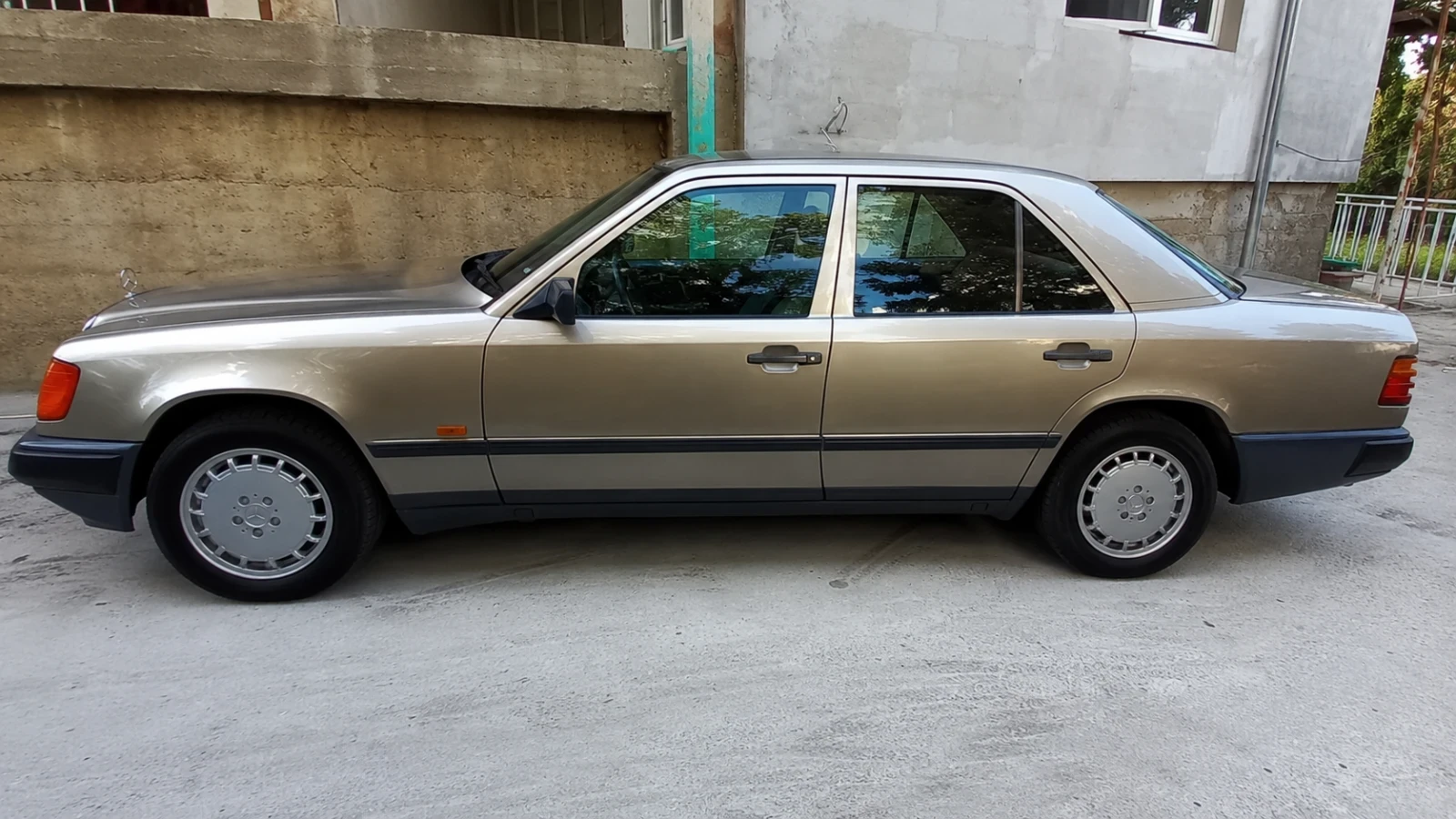 Mercedes-Benz 124 MERCEDES W124 �� �������� 137.772�� | Mobile.bg � ����������� 3