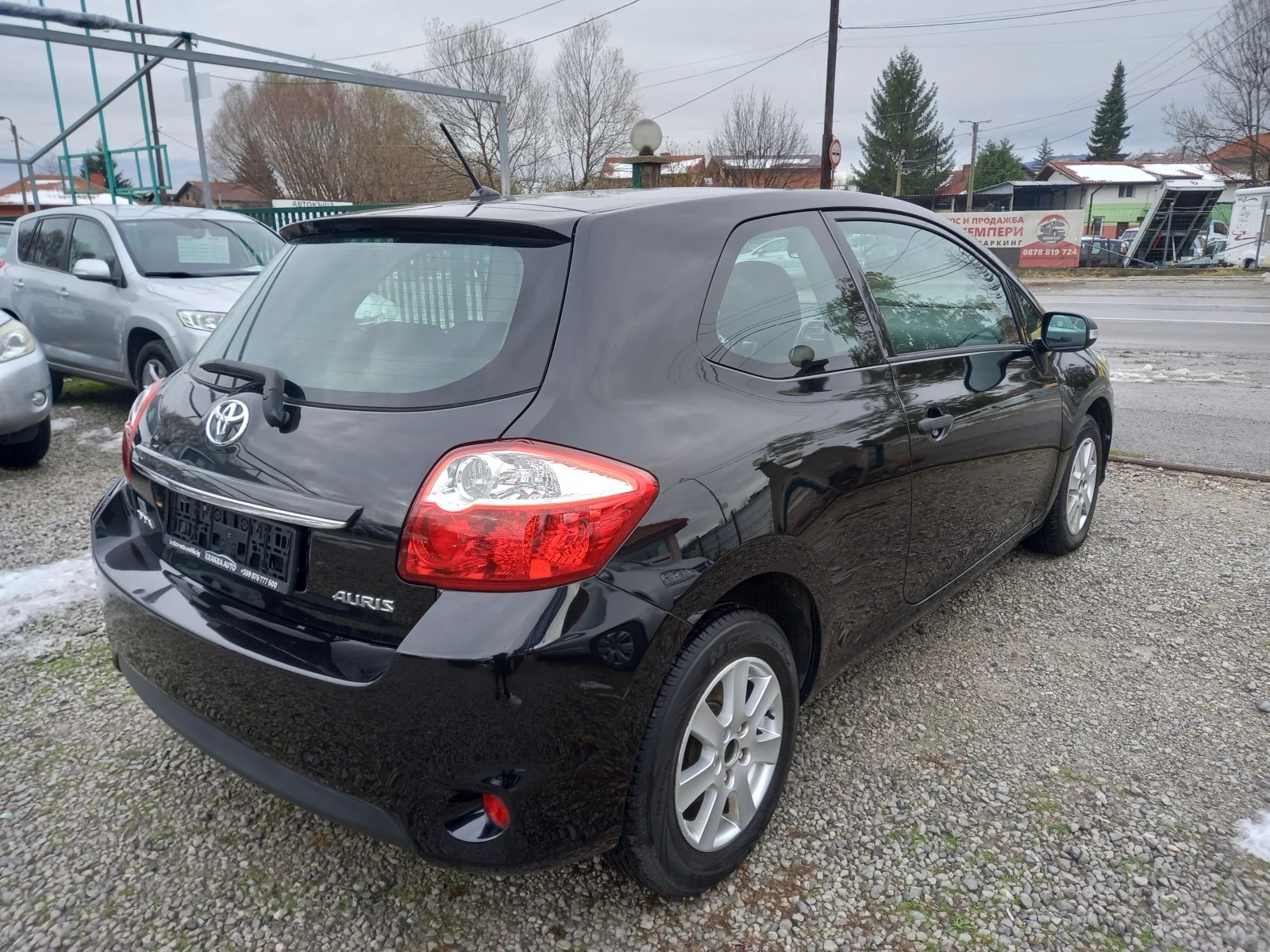 Toyota Auris 1.3vvti - изображение 5