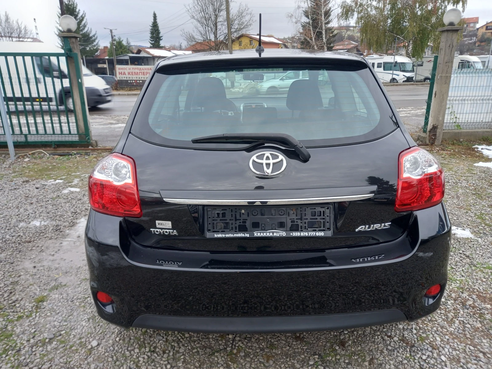 Toyota Auris 1.3vvti - изображение 4