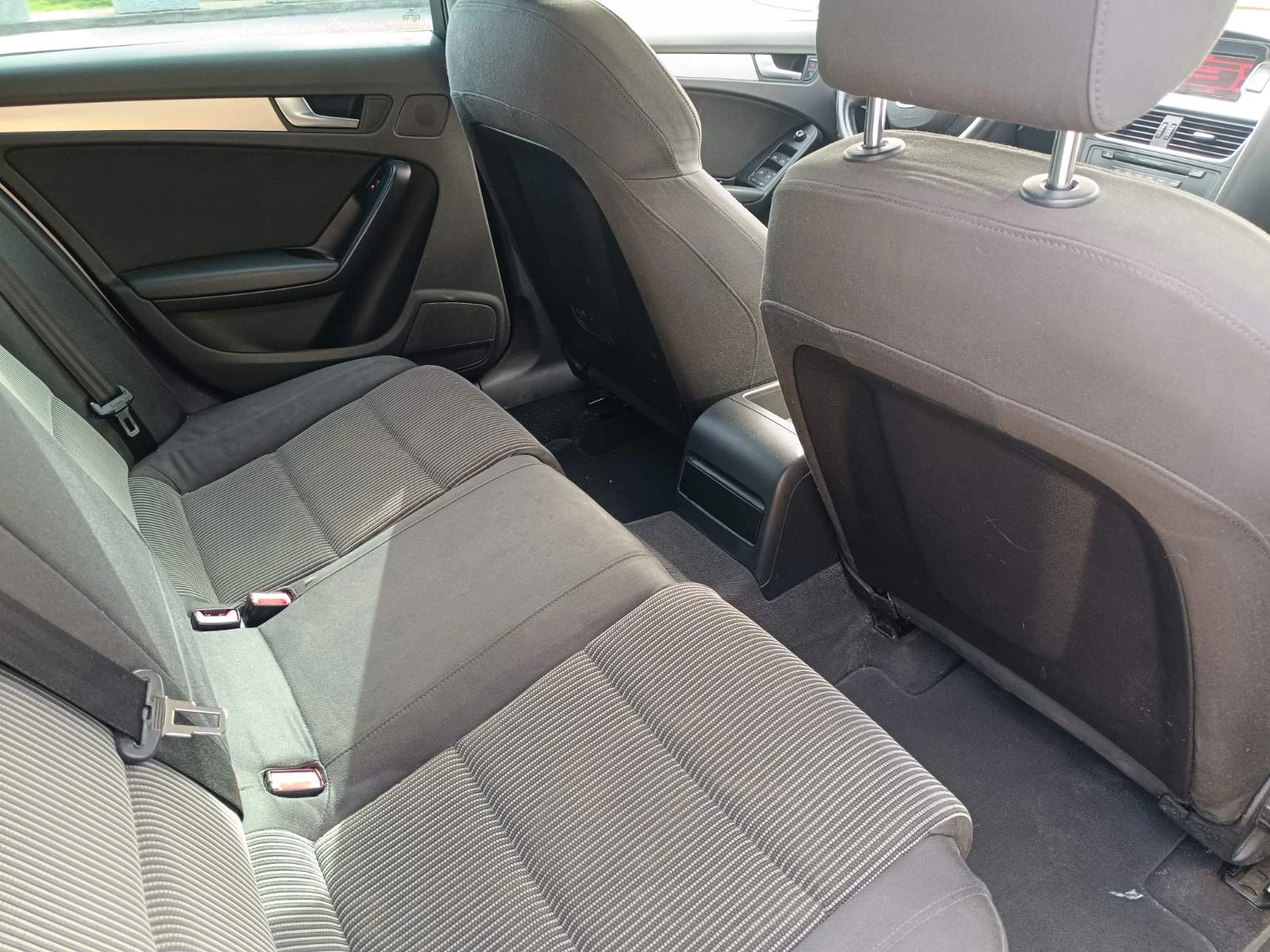 Audi A4 2, 0 TDI, 143 ../ 8   | Mobile.bg   16