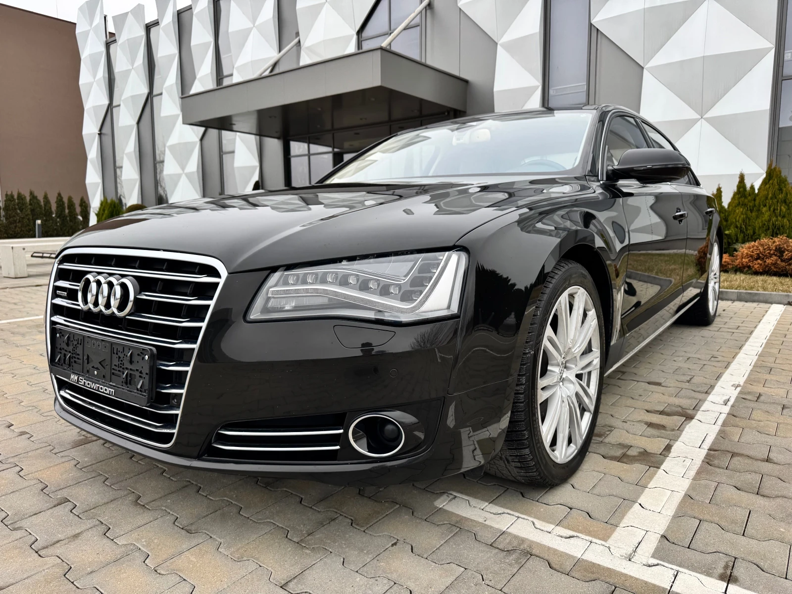 Audi A8 4.2TDI-LONG-BOSE-KEYLESS-GO--BLIND-SPOT | Mobile.bg   1